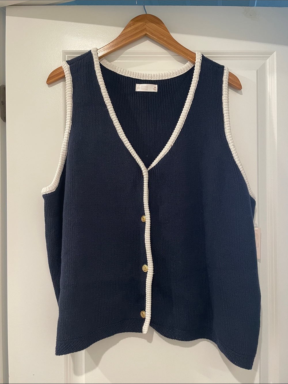 Lc lauren Conrad Navy Knit Button Front Vest with White Trim 3x nwt